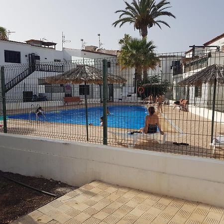 Apartamento Junto A La Piscina Arona  Exterior foto