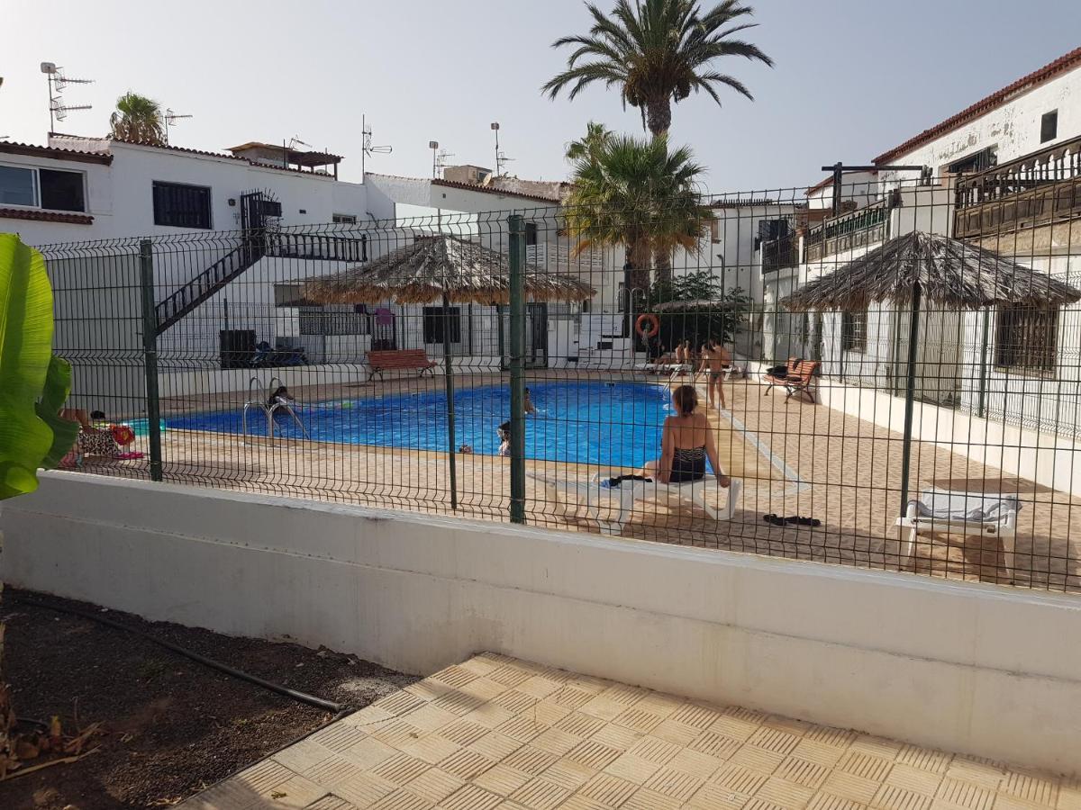 Apartamento Junto A La Piscina Arona  Exterior foto